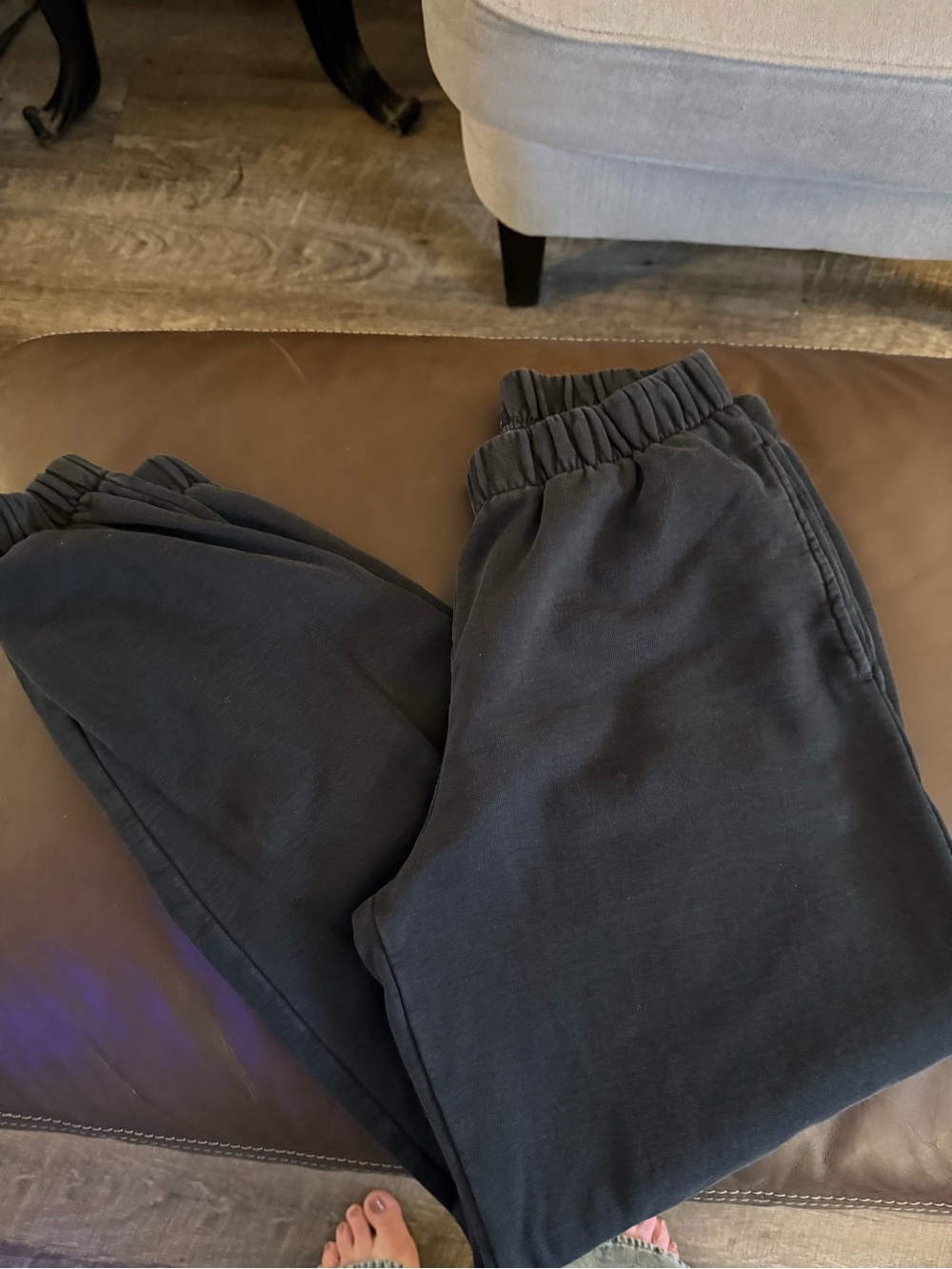 Brandy Melville Black Elastic Waist Joggers